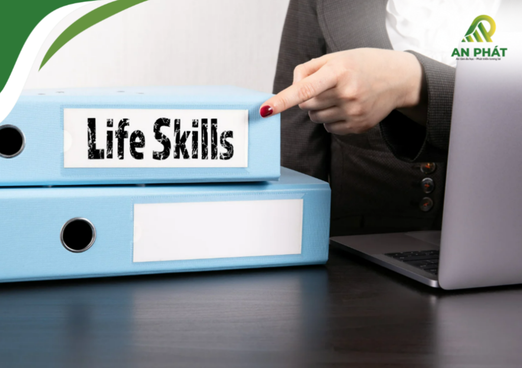 Trang bị bộ kỹ năng sống này, bạn có thể phát triển vượt bậc sau 2–3 năm ở Nhật